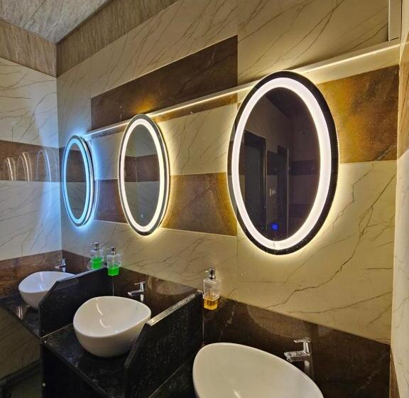 Kashi Vandanam Hostel