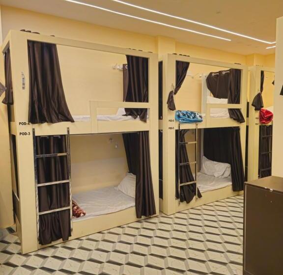 Kashi Vandanam Hostel