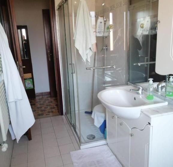 Pension (Hôtel basse catégorie) Avellino Singola Centralissima