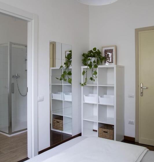 بنسيون La Foglia Verde