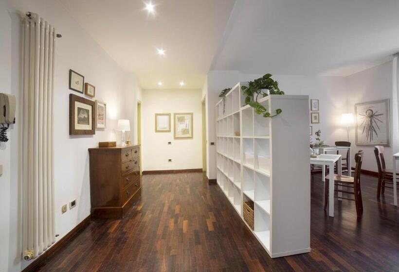 بنسيون La Foglia Verde