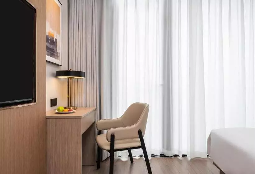 Hotelli Poltton Grand Century