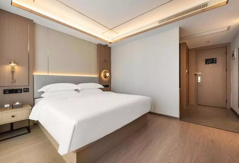 Hotelli Poltton Grand Century