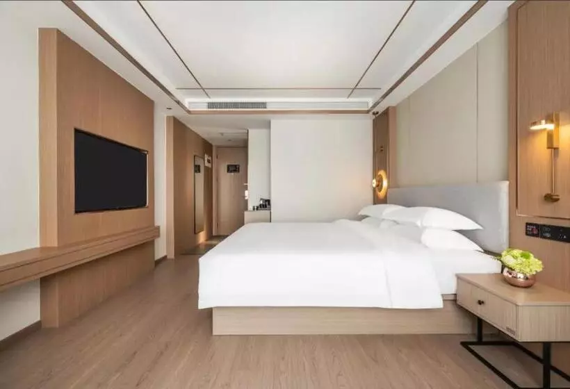 Hotelli Poltton Grand Century