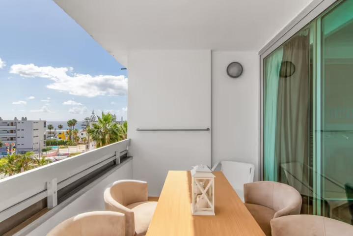 Be Room Bronze Suite