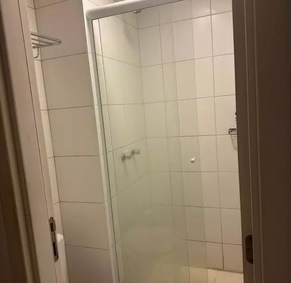 Flat, Apart Hotel, Suite Master, Loft, Studio, Quarto, Apto No Centro De Macaé Próximo A Praia De Im