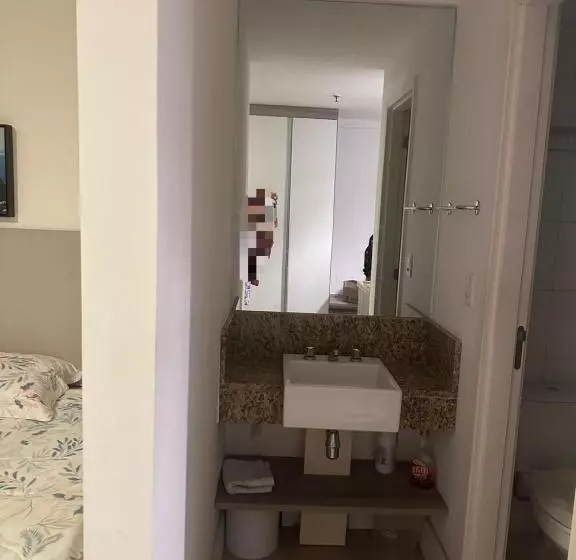 Flat, Apart Hotel, Suite Master, Loft, Studio, Quarto, Apto No Centro De Macaé Próximo A Praia De Im