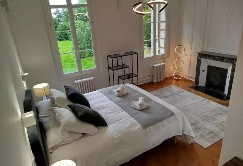 Hotelli Chateau Loyd & Spa Normandie Pays De Caux