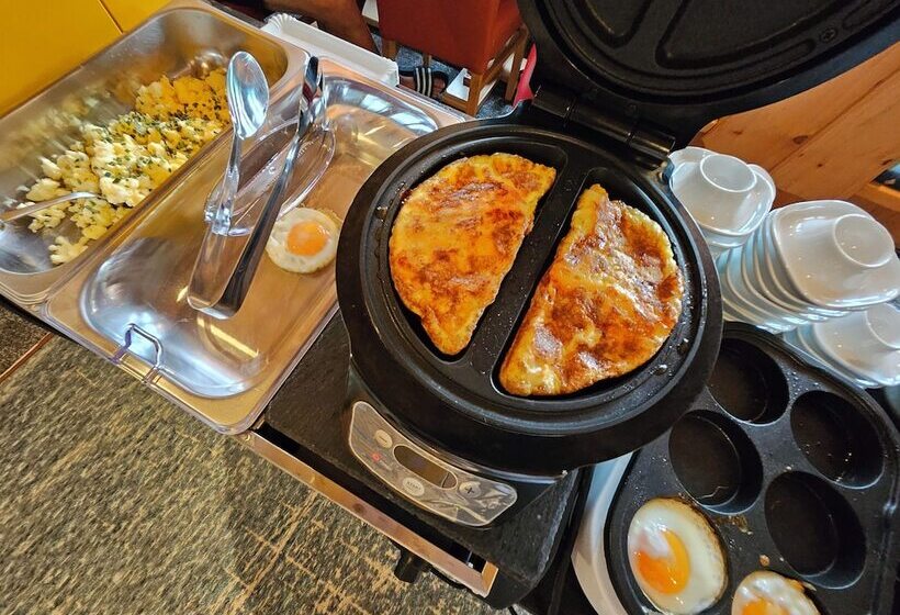 酒店 Flo S Rooms & Breakfast