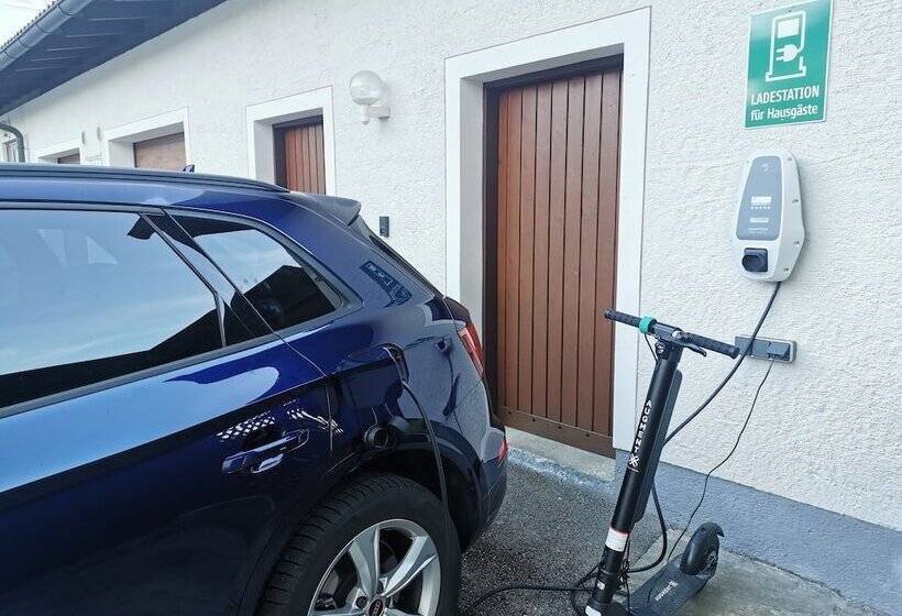 酒店 Flo S Rooms & Breakfast