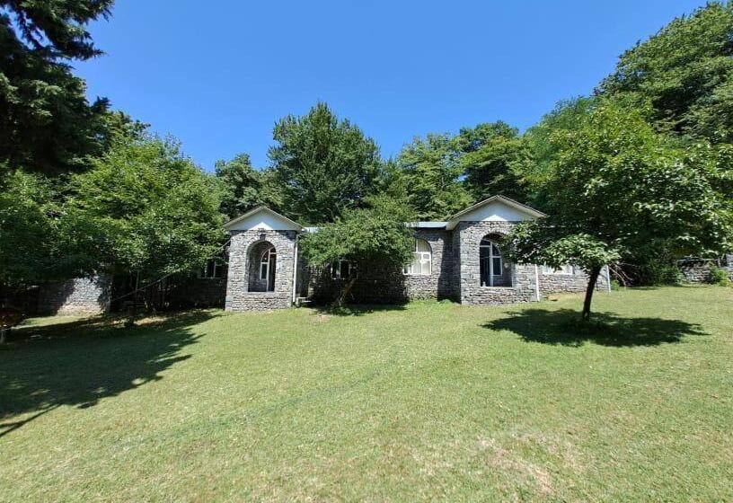 Hotel Ləzzət Ailəvi İstirahət Mərkəzi