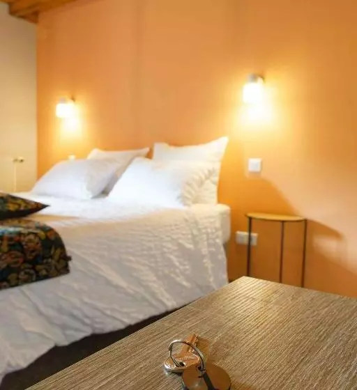 ホテル Maison Capdet