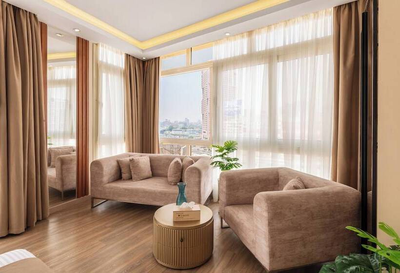 Hotel Museum And Nile View