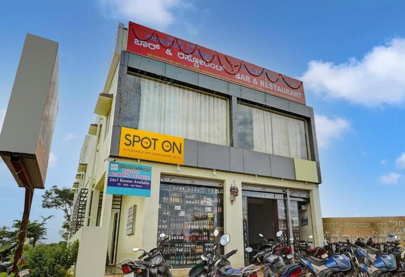 ホテル O Pavan Inn