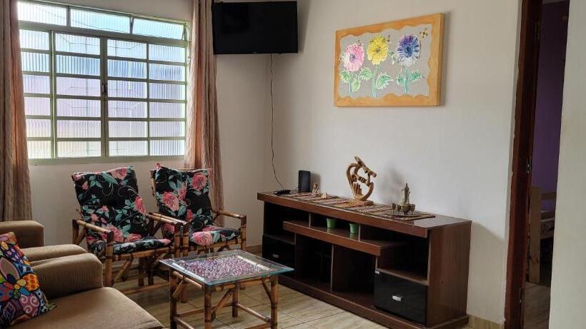 ホテル Pousada Itatiba Conforto