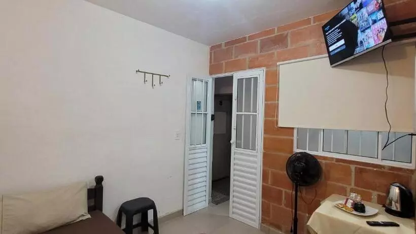 Hotelli Pousada Itatiba Conforto