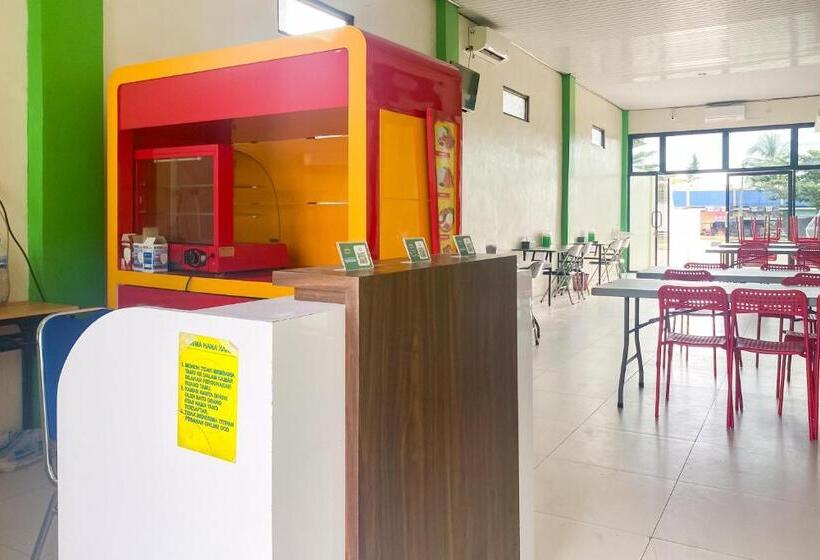Отель Reddoorz Near Institut Teknologi Sumatera Itera Lampung