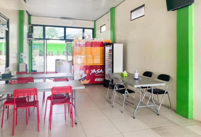 Отель Reddoorz Near Institut Teknologi Sumatera Itera Lampung