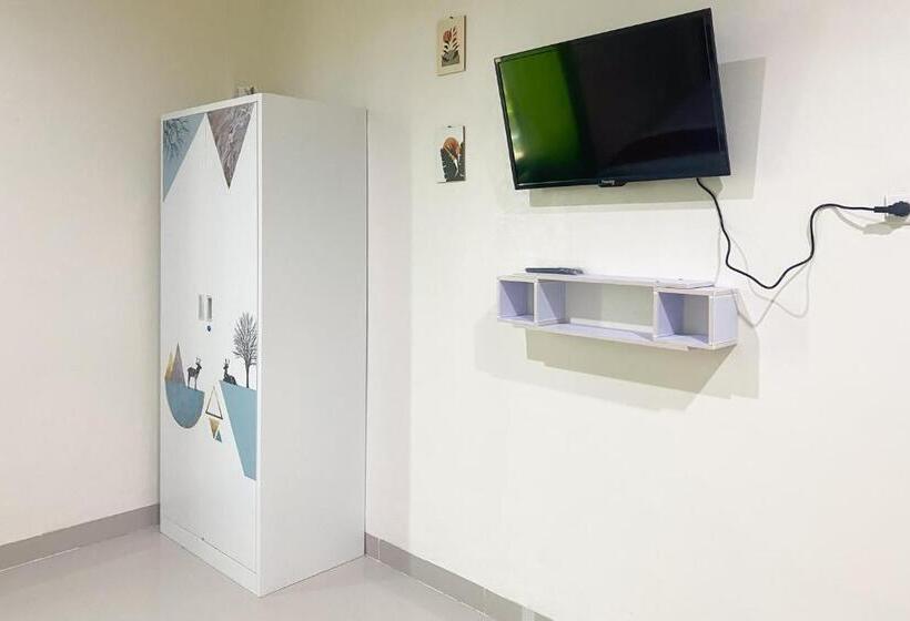 Отель Reddoorz Near Institut Teknologi Sumatera Itera Lampung