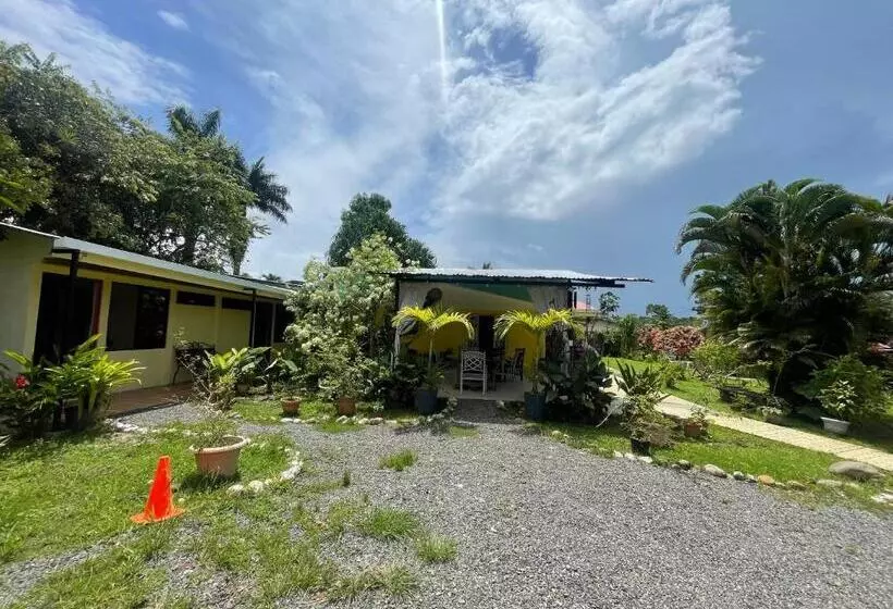 Hotelli Tierra De Volcanes