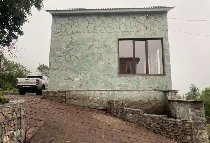 Majatalo Chalet Lermo