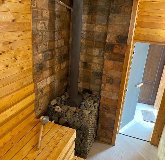 پانسیون Chalet Lermo