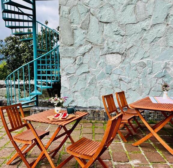 پانسیون Chalet Lermo