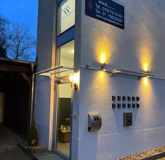 ペンション Doppelzimmer Mit Bad Und Tv 18