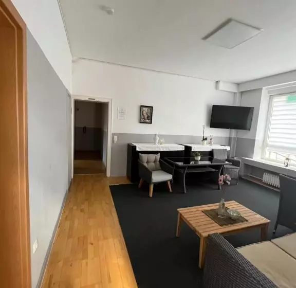 ペンション Doppelzimmer Mit Bad Und Tv 18