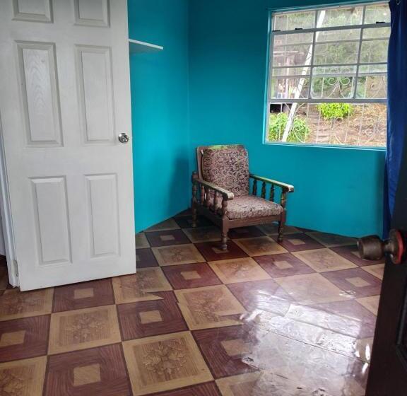 پانسیون Grenada Apartments