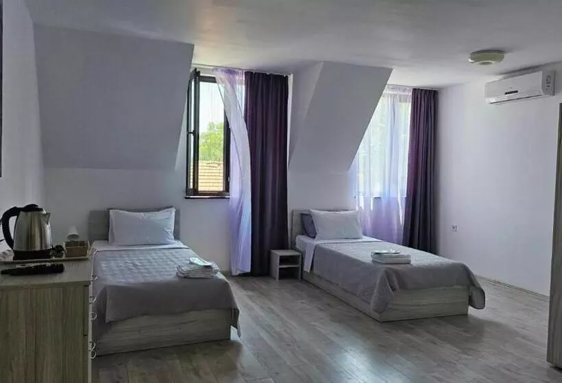 پانسیون Guest Room 5 Zdrave
