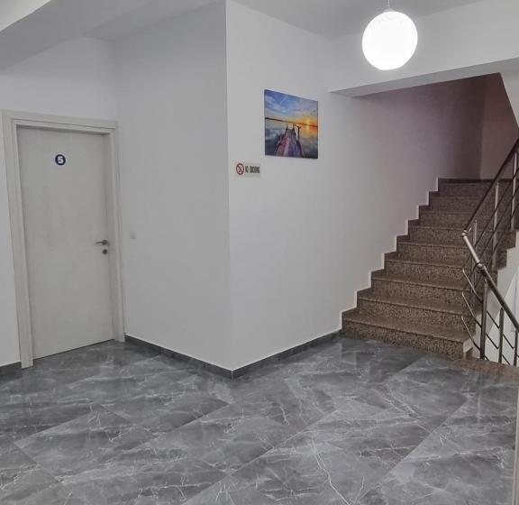 Pensión Sunset View Aprtaments