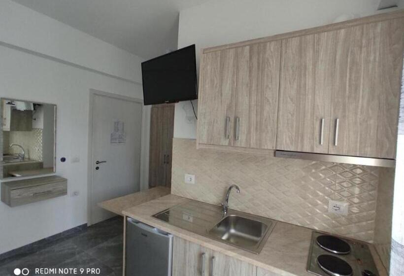 Pensión Sunset View Aprtaments