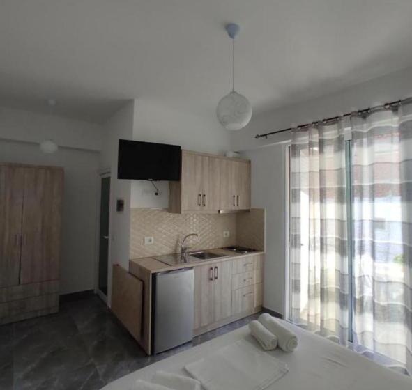 Pensión Sunset View Aprtaments