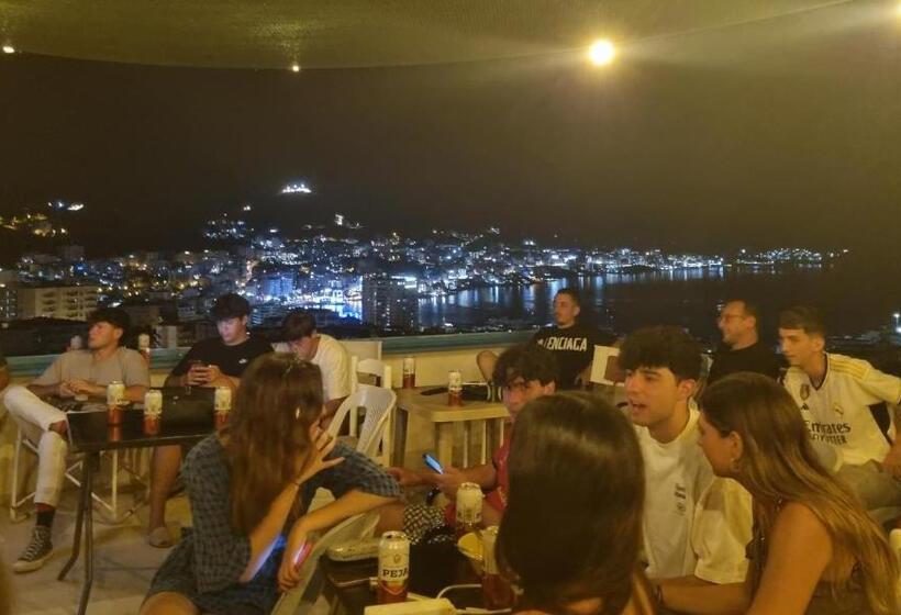 Pensión Sunset View Aprtaments