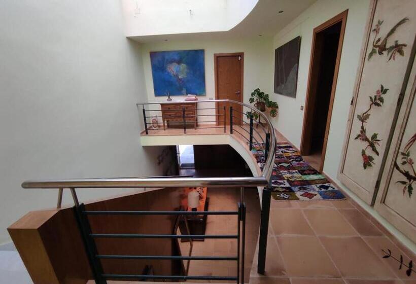 هاستل Ca La Michele