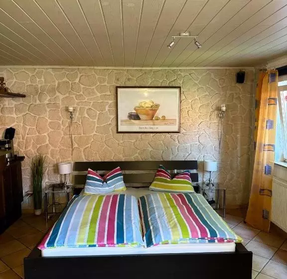 Retkeilymaja Gästehaus Schröder