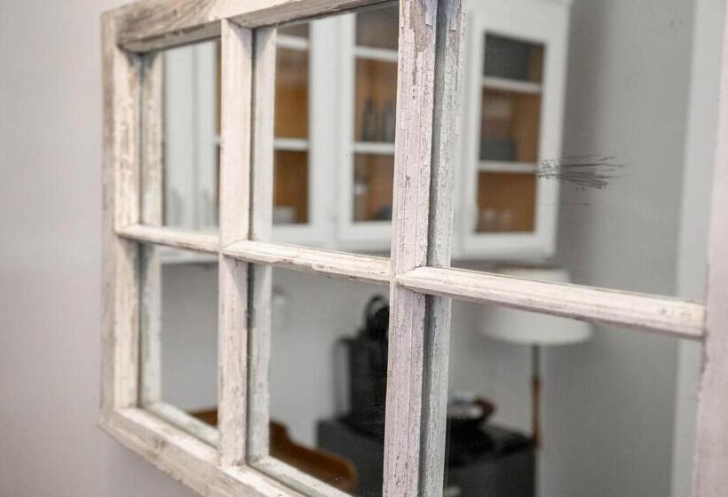 ユースホステル Ships Inn