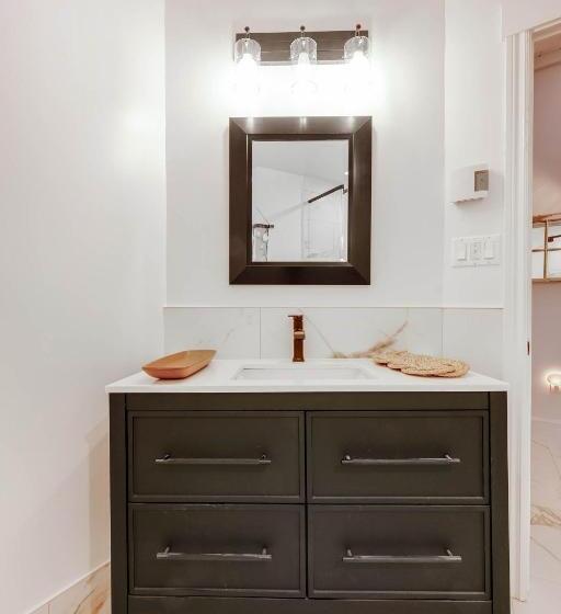 ユースホステル Ships Inn