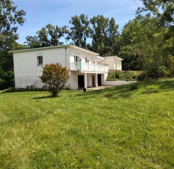 Aamiaismajoitus (B&B) Laporterie