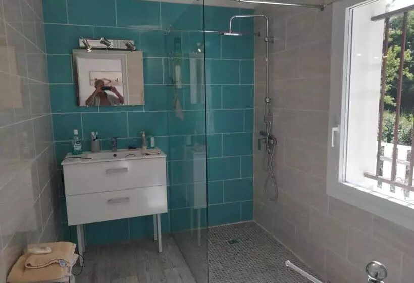 Aamiaismajoitus (B&B) Laporterie