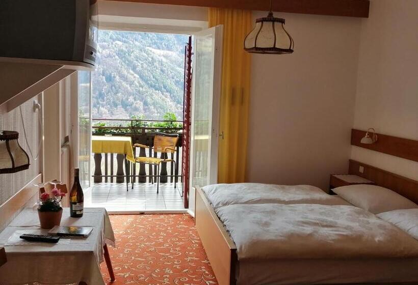 住宿加早餐  Pföstlhof