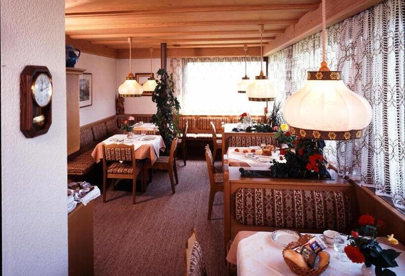 住宿加早餐  Pföstlhof