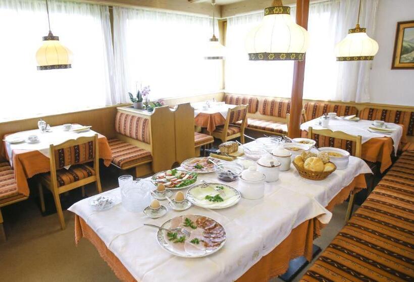 住宿加早餐  Pföstlhof