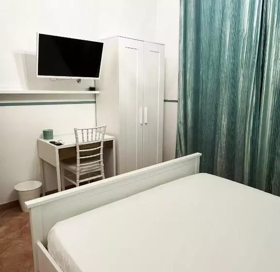 هتل Agriturismo Domus Tuscia
