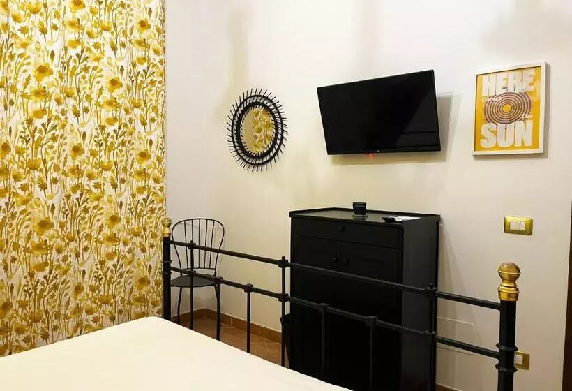 هتل Agriturismo Domus Tuscia