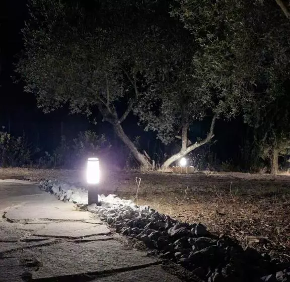 هتل Agriturismo Domus Tuscia