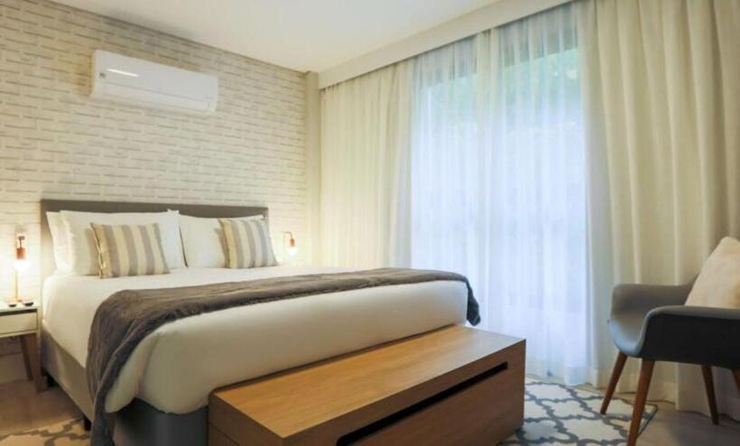 Отель Carpe Diem Boutique & Spa