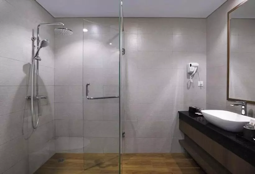 Hotelli Harper Premier Nagoya Batam