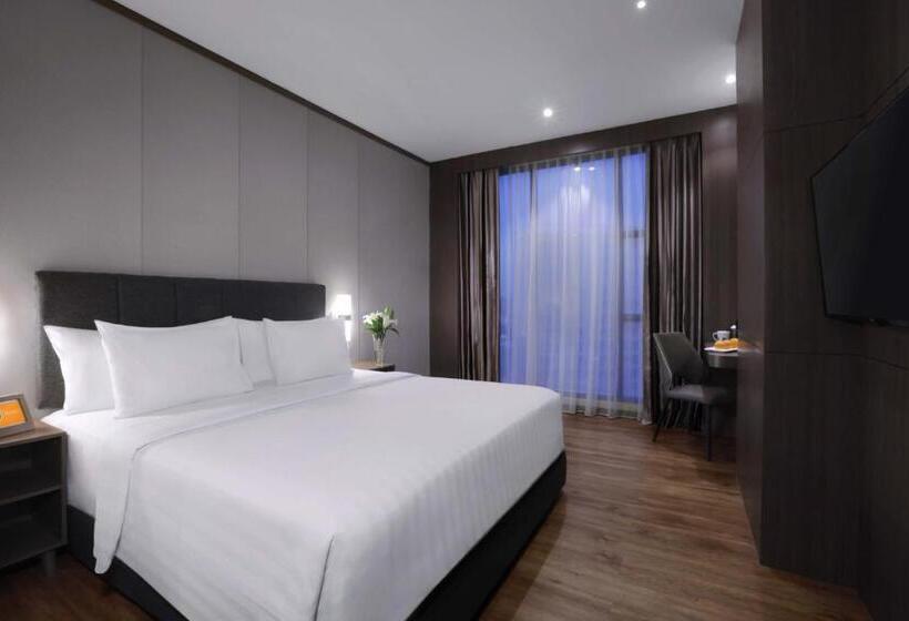 هتل Harper Premier Nagoya Batam